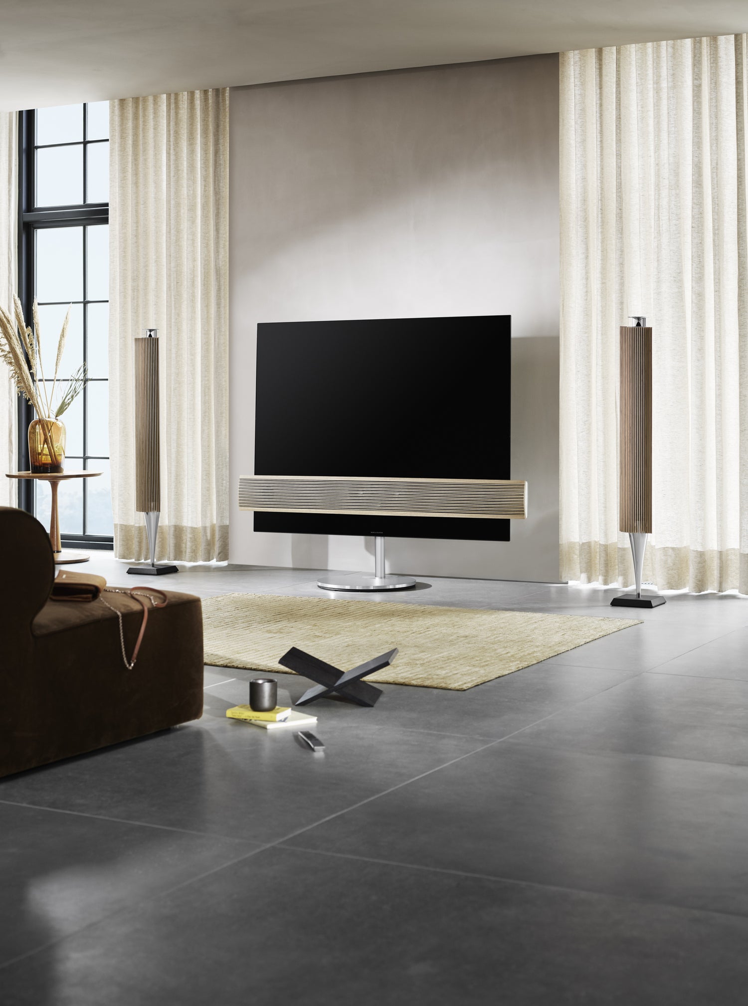 BeoVision Eclipse 2. Generation mit BeoLab 18