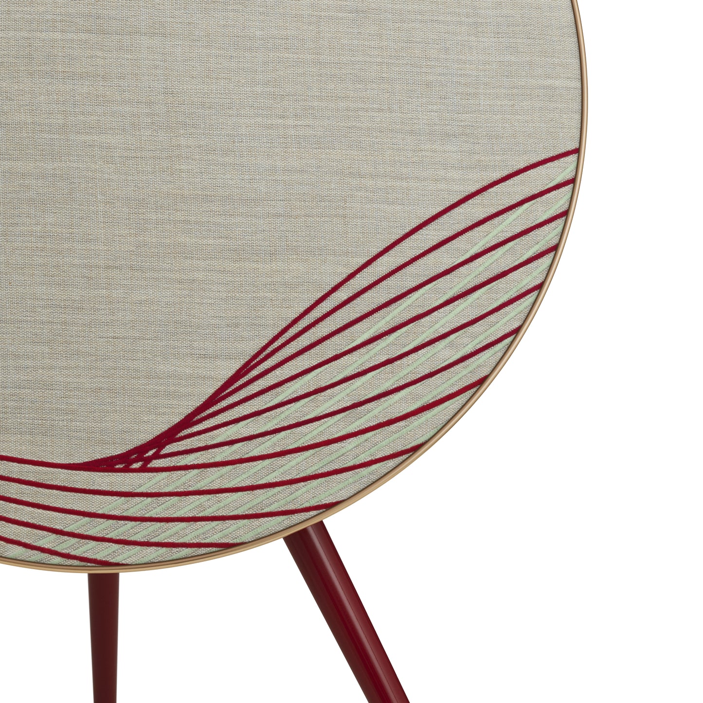 BeoPlay A9 4th. Generation GVA - Lunar Red - Detail Stickerei