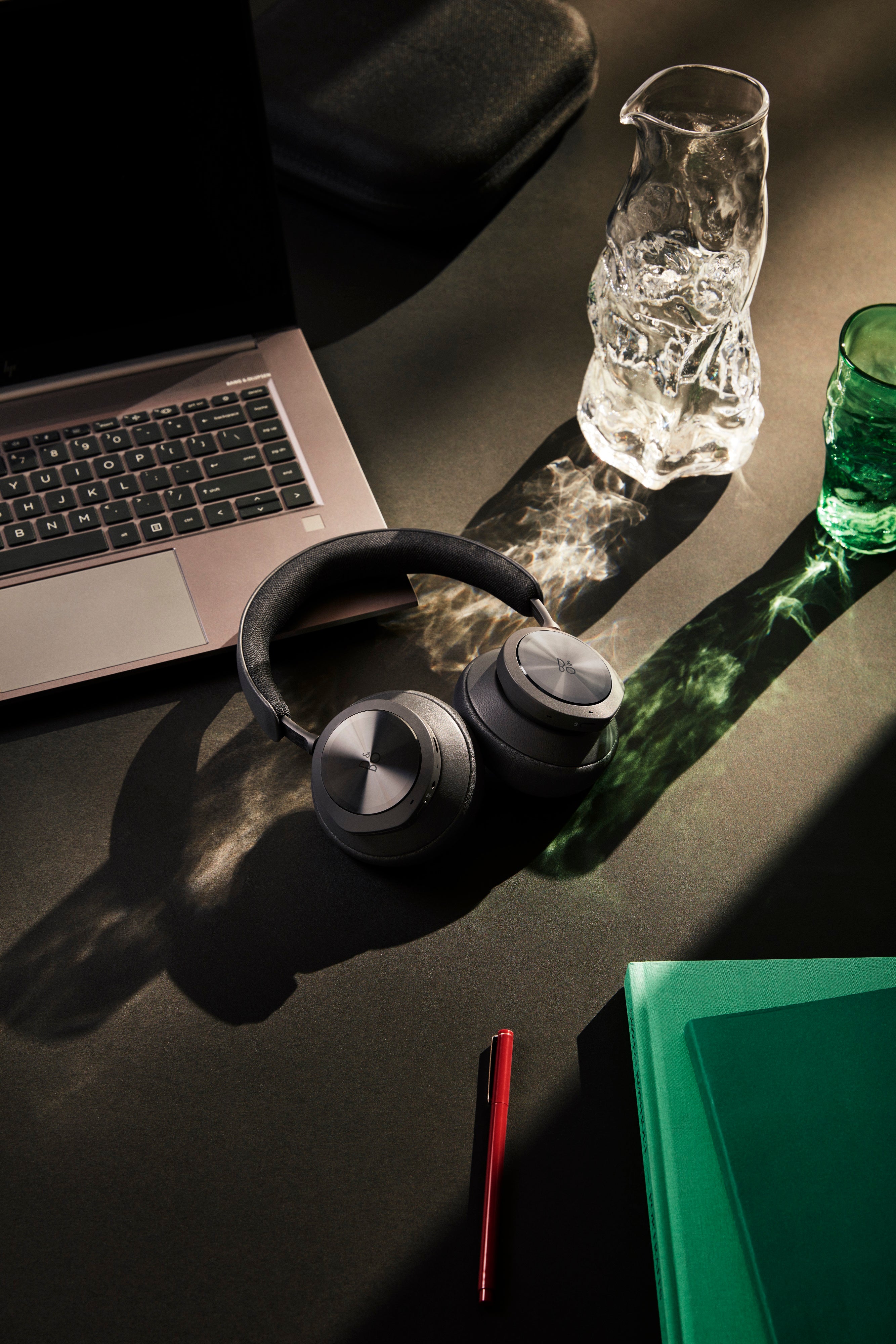 Bang & Olufsen BeoCom Portal black