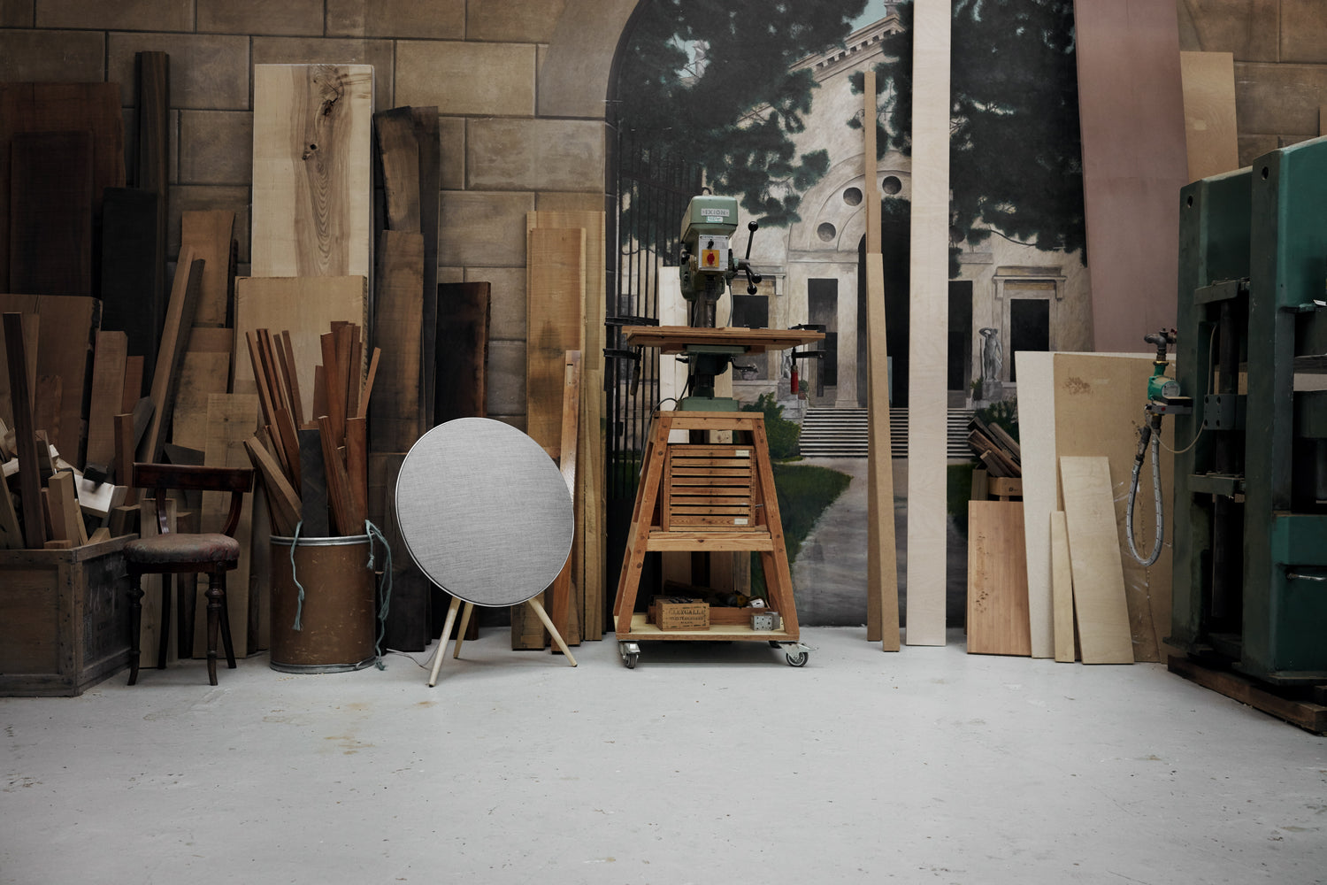 BeoPLay A9 4. Generation in weiß