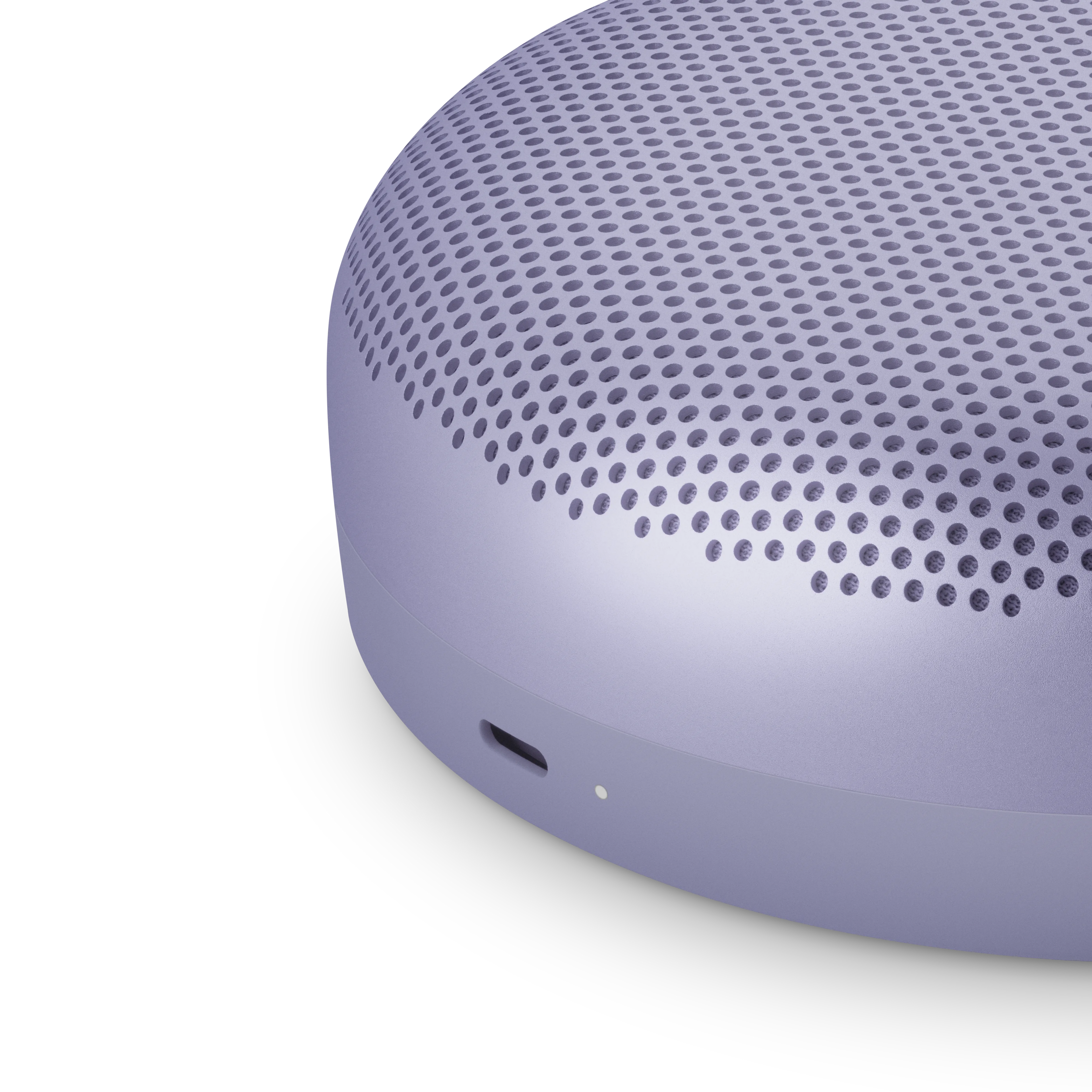 Bang & Olufsen (B&O) Beosound A1 3rd Generation in lavender Purple - mobiler , wasserdichter Bluetooth Lautsprecher