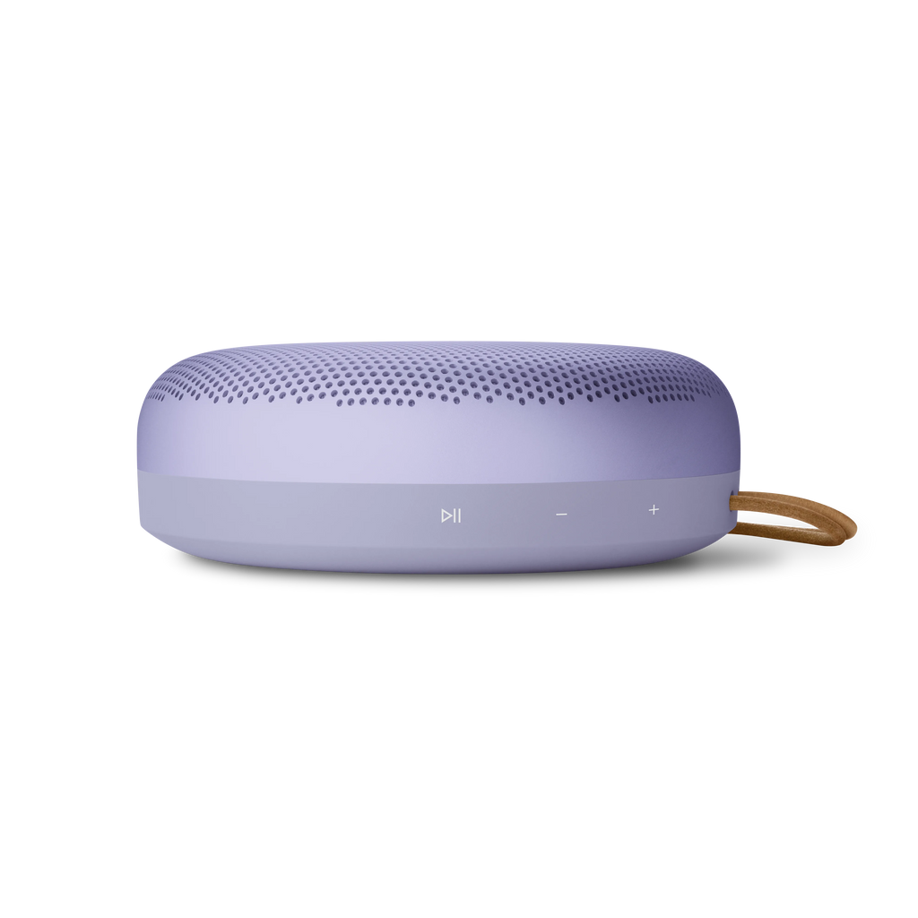 Bang & Olufsen (B&O) Beosound A1 3rd Generation in lavender Purple - Ansicht auf die Bedientasten (Play und Lautstärke)