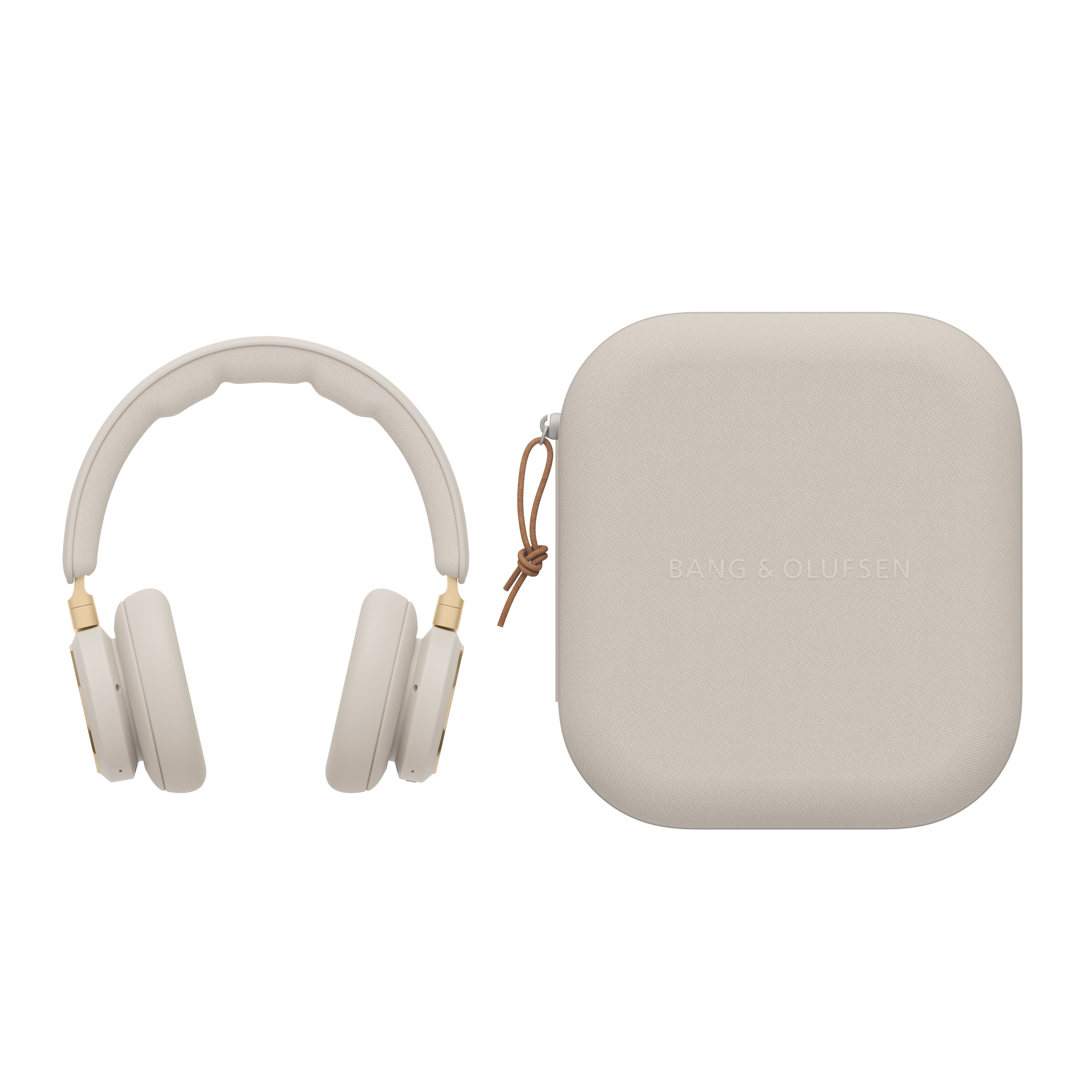 Bang & Olufsen Beoplay HX Over-Ear-Kopfhörer in der Farbe Sand mit passendem Hardcase-Etui. Das Bild zeigt das minimalistische dänische Design mit weichen Lammleder-Ohrpolstern und dem gebürsteten Aluminium-Kopfbügel.